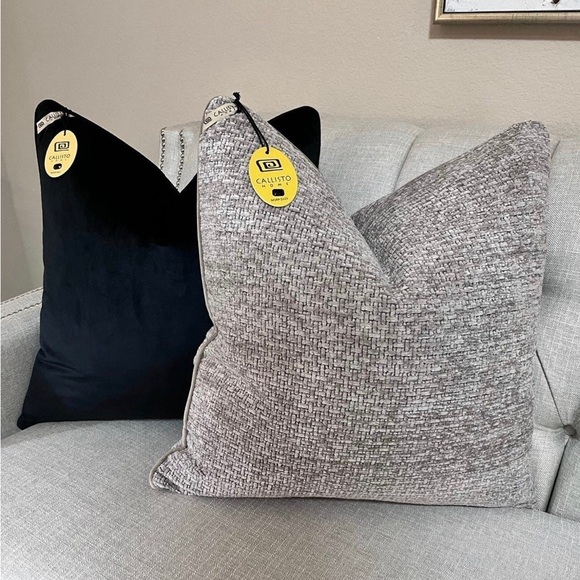 1- NWT CALLISTO HOME DECORATIVE PILLOW (Read description for details) - Picture 8 of 13